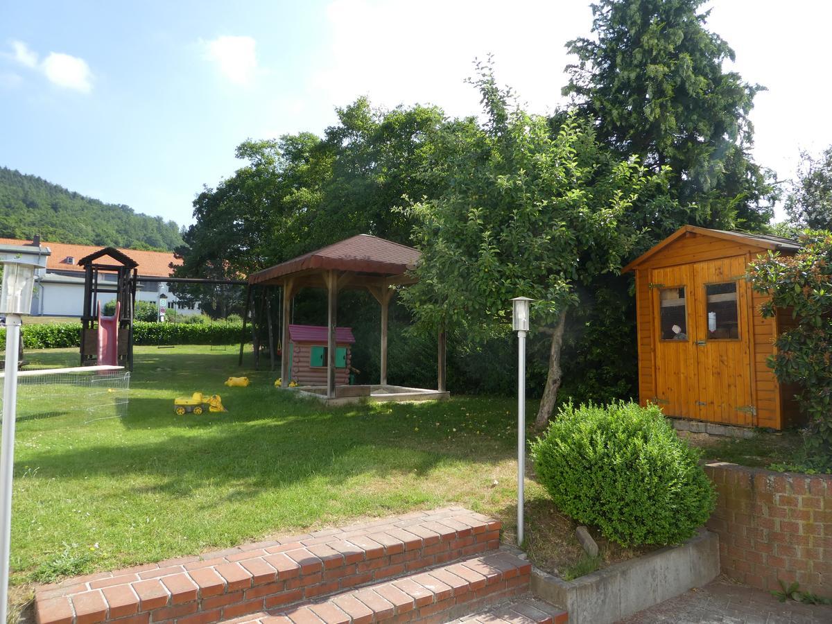 Gasthof Zur Querenburg Munden  ภายนอก รูปภาพ